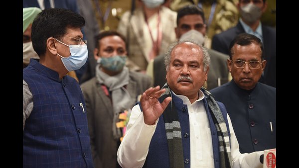 ತನ್ನ ನಿಲುವಿಗೆ ಬದ್ಧವಾದ ಕೇಂದ್ರ ಸರ್ಕಾರ ತನ್ನ ನಿಲುವಿಗೆ ಬದ್ಧವಾದ ಕೇಂದ್ರ ಸರ್ಕಾರ