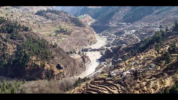  ತಜ್ಞರು ಎಚ್ಚರಿಕೆ ಕೊಟ್ಟಿದ್ದರೂ ನಿರ್ಮಾಣವಾದ ಅಣೆಕಟ್ಟುಗಳು