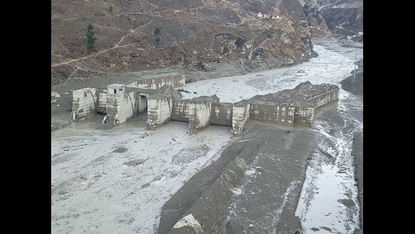 ಹಿಮನದಿಗಳಲ್ಲಿ ಪ್ರವಾಹ ಸೃಷ್ಟಿ ಹೇಗಾಗುತ್ತದೆ?