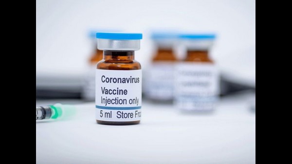 ಆಶಾ ಕಾರ್ಯಕರ್ತರ ಜತೆ ಸ್ವಯಂ ಸೇವಕರು 