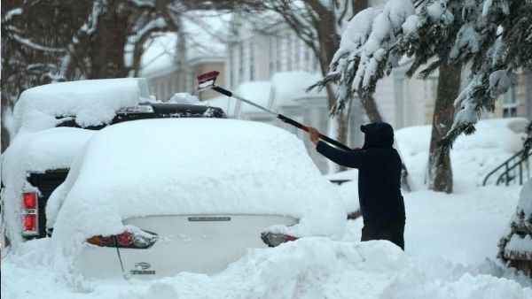 ಜೀವ ಉಳಿಕೊಳ್ಳಲು ಹರಸಾಹಸ..!