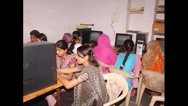 ಮಹಿಳೆಯರ ಭಾಗವಹಿಸುವಿಕೆ ಬಗ್ಗೆ ಅರ್ಥಶಾಸ್ತ್ರಜ್ಞರ ಮಾತು 