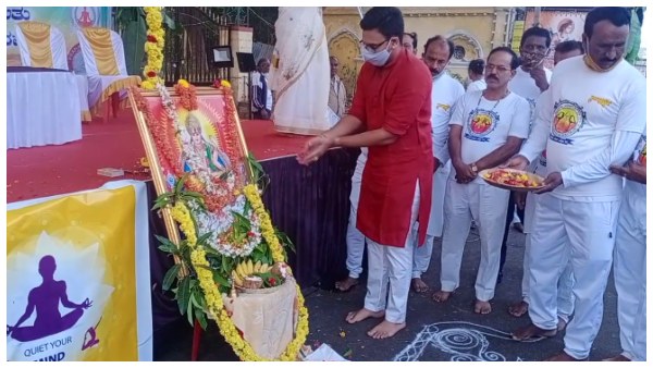 Mysuru: Ratha Saptami Special Event And Silver Chariot Donated To Melukote Temple Mysuru: Ratha Saptami Special Event And Silver Chariot Donated To Melukote Temple