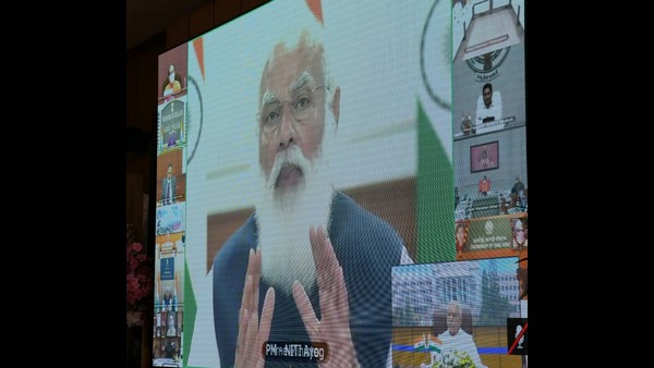 ಮೋದಿ ಎದುರು ಇಟ್ಟ ಇತರ ಬೇಡಿಕೆಗಳು ಮೋದಿ ಎದುರು ಇಟ್ಟ ಇತರ ಬೇಡಿಕೆಗಳು