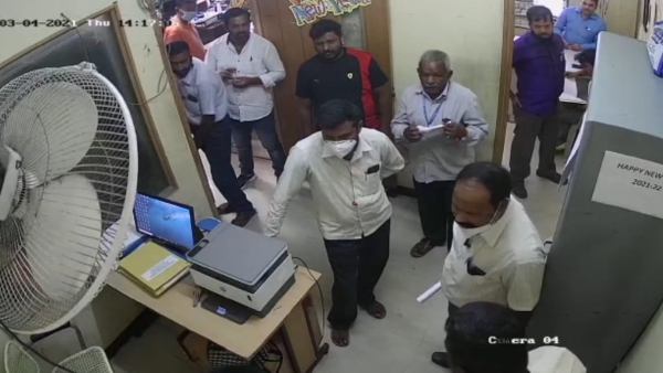 Attack on BBMP forest officer : case registered in Ulsoor gate police 