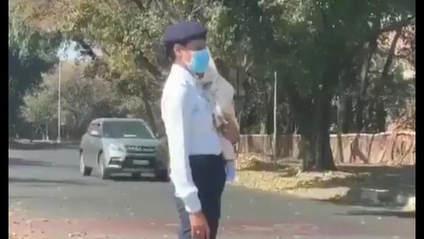 ಅನುಕಂಪ, ಪ್ರಚಾರದ ತಂತ್ರ