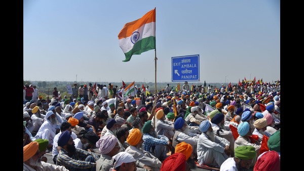 ಅನ್ನದಾತರ ಪ್ರತಿಭಟನೆಗೆ ಸ್ಪಂದಿಸದ ಸರ್ಕಾರಕ್ಕೆ ಬಿಸಿ 