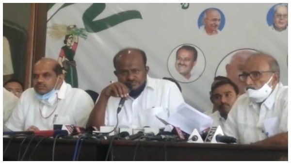 Former CM HDKs Another Explosive Statement On Former Minister Ramesh Jarkiholi CD Row