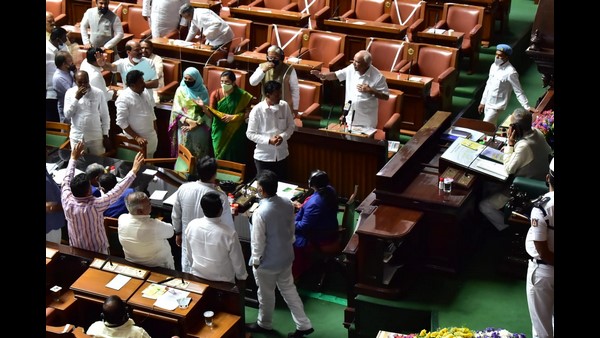 'ಸಿಡಿ' ಬಿಡುಗಡೆ ಹಿಂದೆ 'ಮಹಾನ್ ನಾಯಕ'?