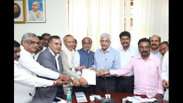 ಸಲಹೆಗಾರ ಡಾ. ಸಿ.ಎಸ್‌ ದ್ವಾರಾಕಾನಾಥ್‌ ಮಾತನಾಡಿ 