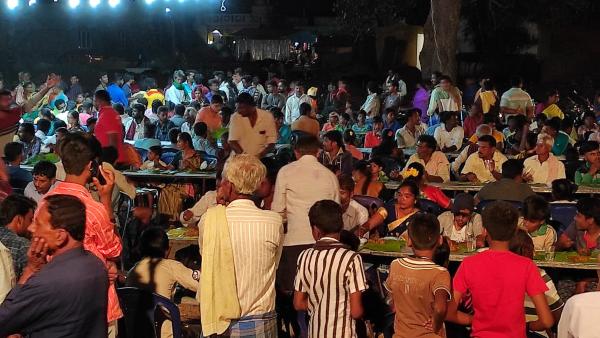 ದೇವಾಲಯದ ಅರ್ಚಕರು ಹೇಳುವುದೇನು?