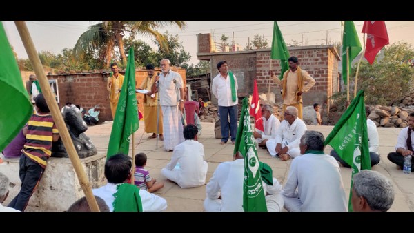 ಪ್ರತಿಭಟನೆ ರೈತ ಮಿತ್ರವಲ್ಲದ ವ್ಯವಸ್ಥೆಯ ವಿರುದ್ಧ