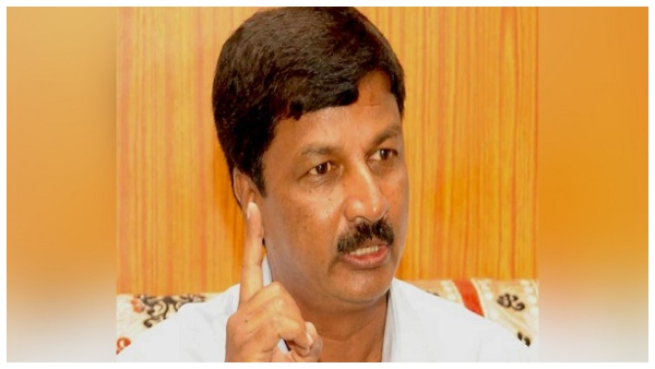  Activist Dinesh Kallahalli trying all possible ways to withdraw police complaint against Ramesh Jarkiholi