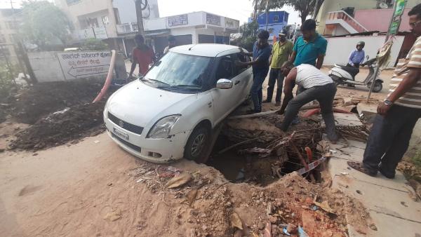 ಗುತ್ತಿಗೆದಾರರು ಕೈಗೆ ಸಿಗಲ್ಲ 