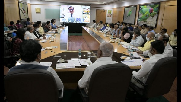 ಪ್ರಧಾನಿ ನರೇಂದ್ರ ಮೋದಿ ಜತೆ ಸಿಎಂಗಳ ಚರ್ಚೆ 