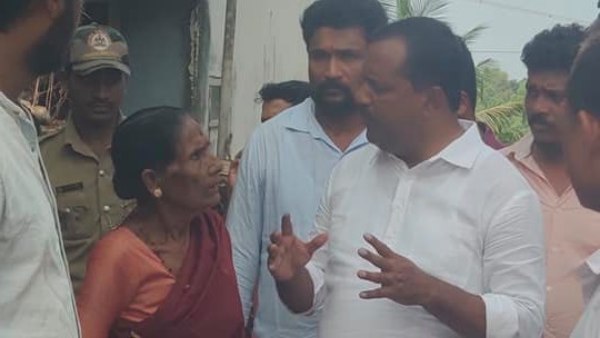 17 Year Old Model Preksha Found Dead In House 