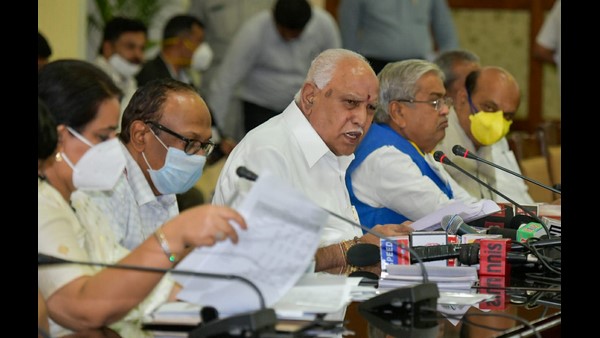 ವಿಧಾನಸಭೆಯಲ್ಲಿ 'ಸಿಡಿ' ಬಗ್ಗೆ ಚರ್ಚೆ ಆಗಲಿ ವಿಧಾನಸಭೆಯಲ್ಲಿ 'ಸಿಡಿ' ಬಗ್ಗೆ ಚರ್ಚೆ ಆಗಲಿ