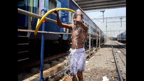 ಹತ್ತಿ ಬಟ್ಟೆಗಳಿಗೆ ಹೆಚ್ಚಿನ ಆದ್ಯತೆ ಇರಲಿ ಹತ್ತಿ ಬಟ್ಟೆಗಳಿಗೆ ಹೆಚ್ಚಿನ ಆದ್ಯತೆ ಇರಲಿ