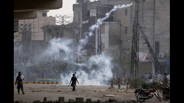  France ordered their citizens to leave Pakistan