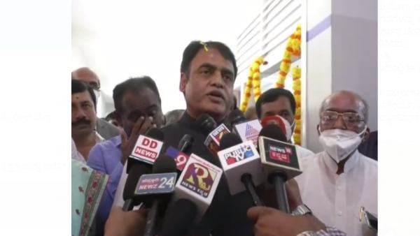 ಅಧಿಕಾರಿಗಳ ಜೊತೆ ಮಹತ್ವದ ಸಭೆ