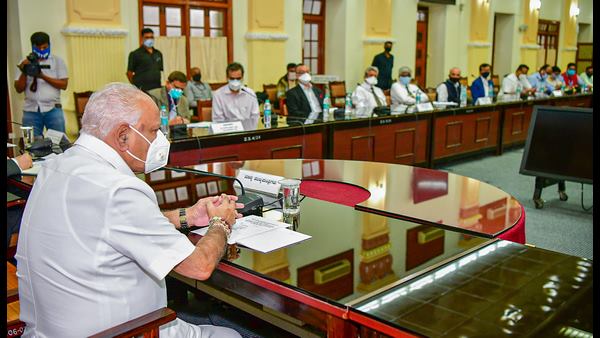 ಲಸಿಕೆ ವಿತರಣೆ, ಲಾಕ್‌ಡೌನ್ ವಿಚಾರದಲ್ಲಿ ಪ್ರಮುಖ ನಿರ್ಧಾರ