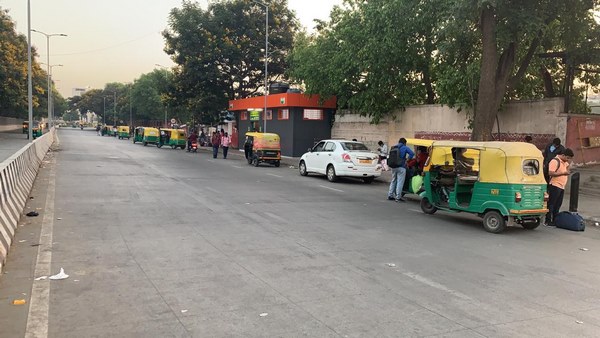  ಬೆಂಗಳೂರಿನಲ್ಲಿ ಆರು ಸಾವಿರ ಬಸ್‌ಗಳ ಸಂಚಾರ ರದ್ದು