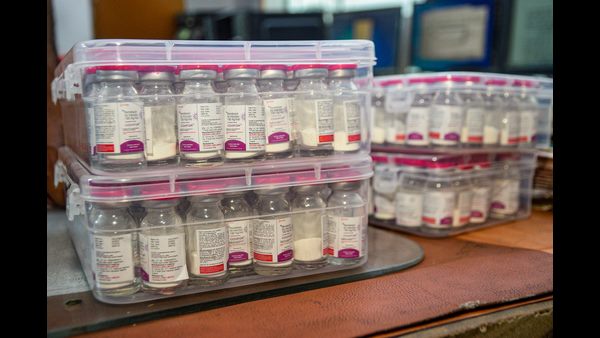 ದೇಶದಲ್ಲಿ ಮೂರು ಮಾದರಿ ಕೊರೊನಾ ಲಸಿಕೆ ವಿತರಣೆ 