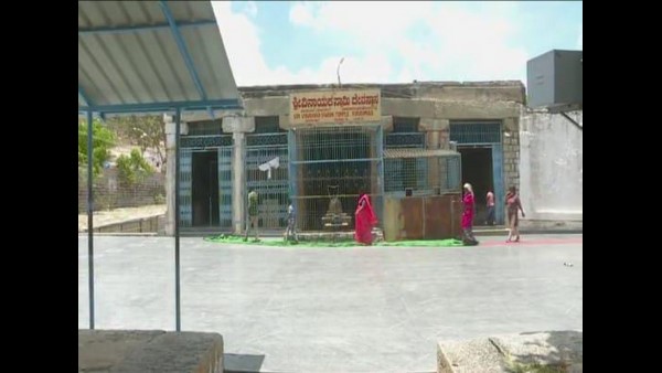 ಹಬ್ಬದ ಆಚರಣೆಯಿಂದ ಗ್ರಾಮಸ್ಥರು ದೂರ