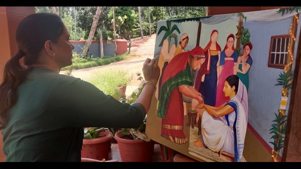 ಕಂದನನ್ನು ಜಳಕ ಮಾಡಿಸುವ ಅಜ್ಜಿ