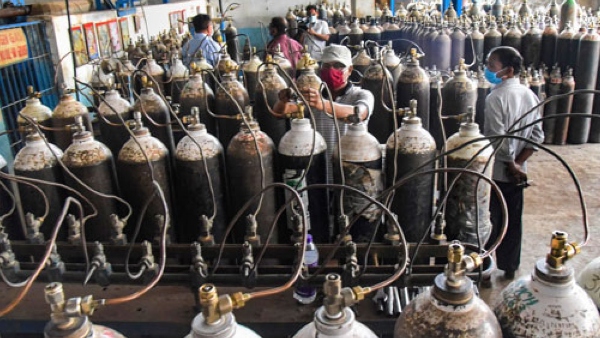 20 COVID-19 Patients Die Due To Oxygen Shortage At Delhis Jaipur Golden Hospital 20 COVID-19 Patients Die Due To Oxygen Shortage At Delhis Jaipur Golden Hospital