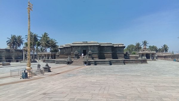COVID-19 Surge: Chitradura Fort And Belur-Halebidu Temple Closed For Visitors Till Further Orders