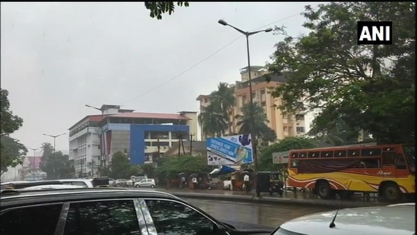 ಉಡುಪಿಯ ವಿವಿಧೆಡೆ ಗುಡುಗು, ಸಿಡಿಲು ಸಹಿತ ಮಳೆ 