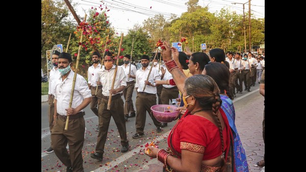 ಆರ್ಎಸ್ಎಸ್ ಕಾರ್ಯಕರ್ತರ ಪಡೆಗೆ ಶಿಫ್ಟ್ 