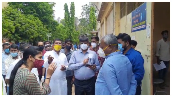 Minister ST Somashekhar Emergency Visit To KR Hospital In Mysuru