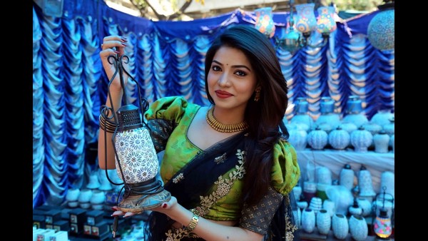 ನೂರಾರು ಬಗೆಯ ಉತ್ಪನ್ನಗಳು 