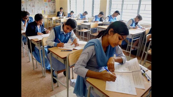 ಕೇಂದ್ರೀಯ ಪ್ರೌಢಶಿಕ್ಷಣ ಮಂಡಳಿ ನೀಡಿದ ಮೊದಲ ಆಯ್ಕೆ? ಕೇಂದ್ರೀಯ ಪ್ರೌಢಶಿಕ್ಷಣ ಮಂಡಳಿ ನೀಡಿದ ಮೊದಲ ಆಯ್ಕೆ?