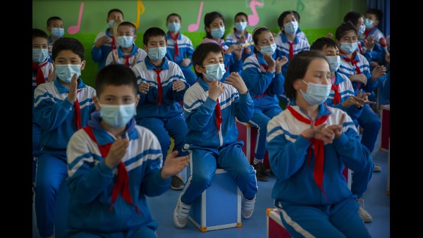 ಚೀನಾದಲ್ಲಿ ಬಡವರೇ ಇಲ್ಲ..!