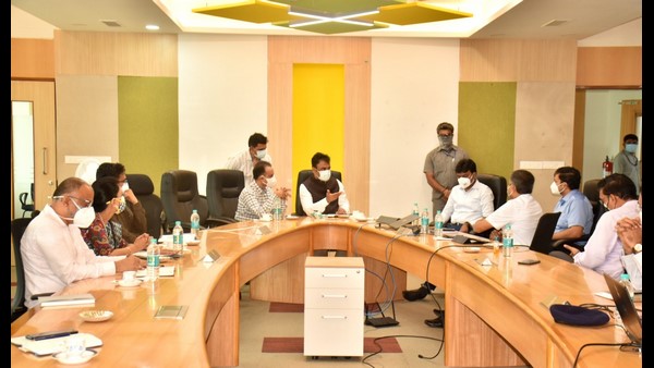  ಔಷಧದ ಹೊಣೆಯನ್ನು ಡಿಸಿಎಂ ಡಾ.ಅಶ್ವಥ್ ನಾರಾಯಣ ಅವರಿಗೆ ಸಿಎಂ ವಹಿಸಿದ್ದರು