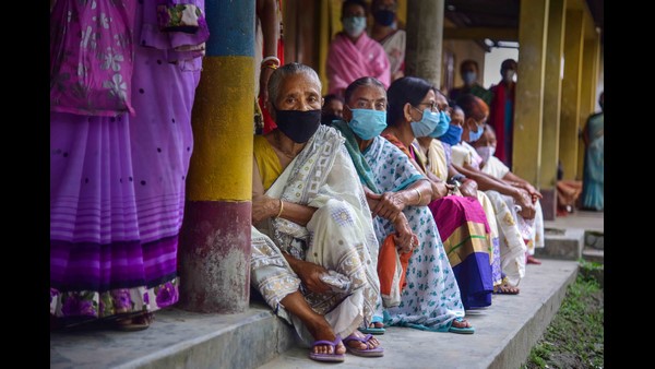 ದೇಶದಲ್ಲಿ ಕಡಿಮೆಯಾದ ಕೊರೊನಾ ಲಸಿಕೆ ವಿತರಣೆ ವೇಗ? 