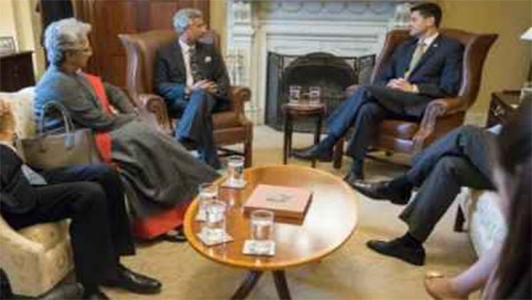 ಆಡಳಿತದ ದಾಖಲೆ ಮತ್ತು ರಾಜಕೀಯ ಚಿತ್ರಣಗಳ ನಡುವೆ ವ್ಯತ್ಯಾಸವಿದೆ 