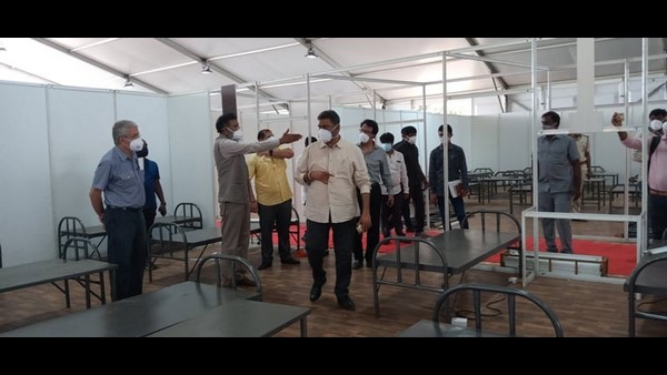 Construction Of 1 Thousand Oxygen Beds Temporary Hospital By Jindal Factory Construction Of 1 Thousand Oxygen Beds Temporary Hospital By Jindal Factory