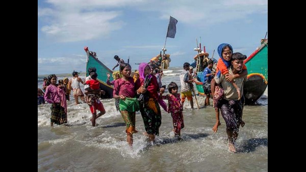  ಸೇನಾ ಕ್ರಾಂತಿ ಪರ ಹಾಗೂ ವಿರುದ್ಧವಾಗಿ ಹೋರಾಟ