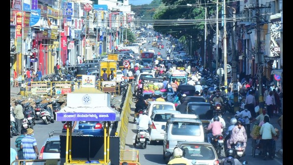 ಕೆಲವರಿಂದ ಅವಕಾಶ ದುರುಪಯೋಗ