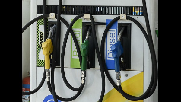 ನಗರ-ಇಂಧನ ದರ ಪ್ರತಿ ಲೀಟರ್ ರುಗಳಲ್ಲಿ 