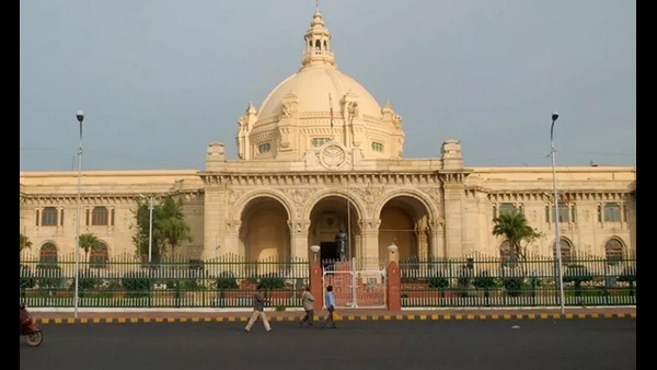  ಉತ್ತರ ಪ್ರದೇಶದ ಅಸೆಂಬ್ಲಿ ಚುನಾವಣೆ ಮುಂದಿನ ವರ್ಷ ನಡೆಯಬೇಕಿದೆ