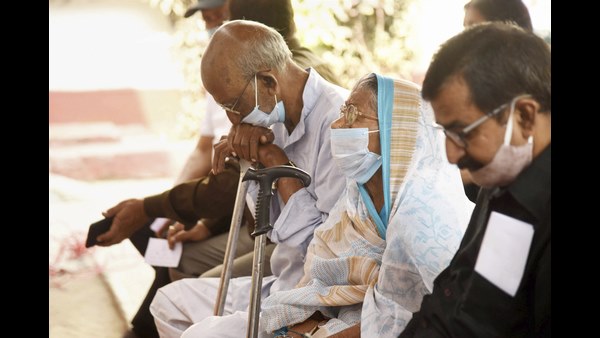  ದಿನನಿತ್ಯದ ಔಷಧಿ ತೆಗೆದುಕೊಳ್ಳುವುದನ್ನು ನಿಲ್ಲಿಸಬೇಡಿ