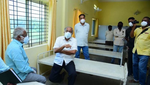 Chamarajanagar District Incharge minister actively managing Covid crisis
