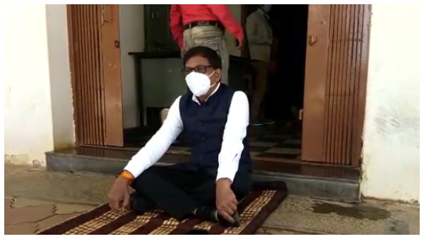 Chikkamagaluru: MLC SL Bhojegowda Outrage Against District Administration