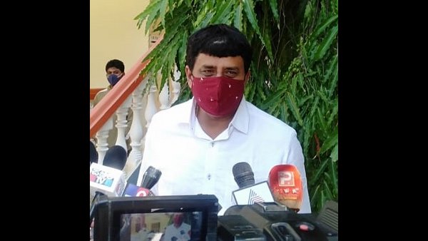 ಮಠಕ್ಕೆ ಹೋಗಿದ್ದ ಬಿಜೆಪಿ ನಾಯಕರಾರು
