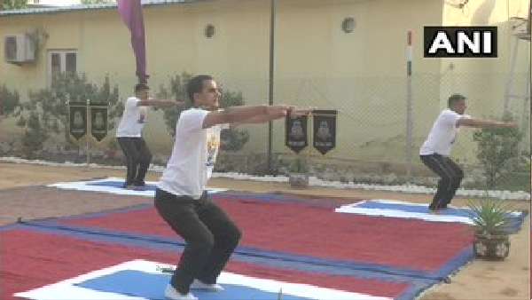 ಸಿಆರ್ ಪಿಎಫ್ ಸಿಬ್ಬಂದಿ ಯೋಗ 